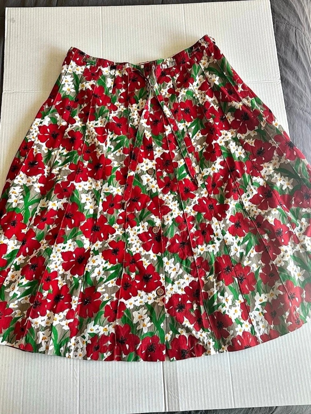 VTG Peter Popovitch Floral A-Line Skirt in Red & Green Larg